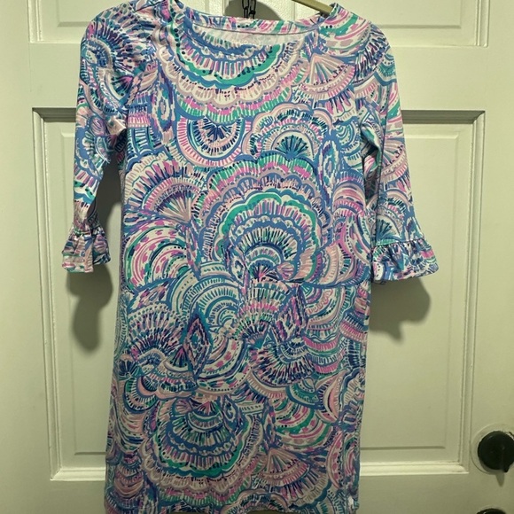 Lilly Pulitzer GIRLS MINI SOPHIE RUFFLE DRESS Pink Blue 12-14 - Picture 2 of 5